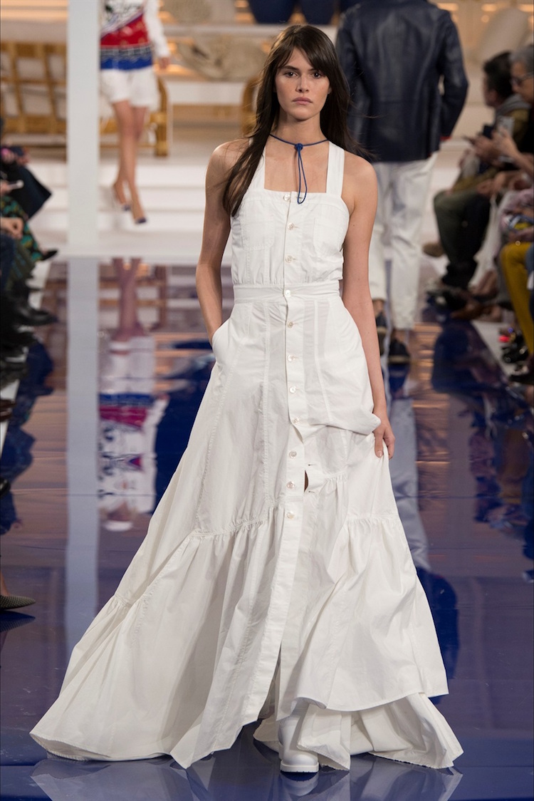 Idée de tenue d'été femme 2018 - longue robe blanche avec poches et boutons via Ralph Lauren