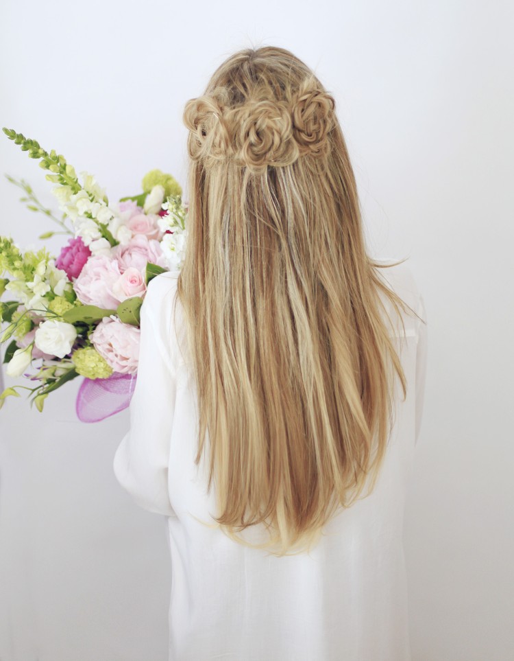 tresse cheveux originale en forme de fleur