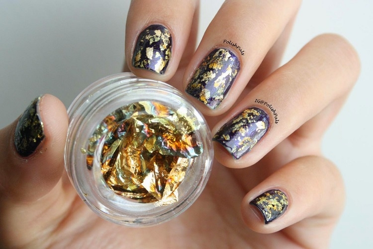 Déco ongle avec feuilles d'or : idées pour créer une manucure glamour