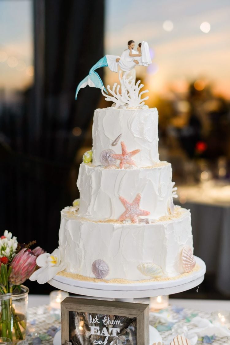 gâteau mariage original étoiles de mer thème de plage