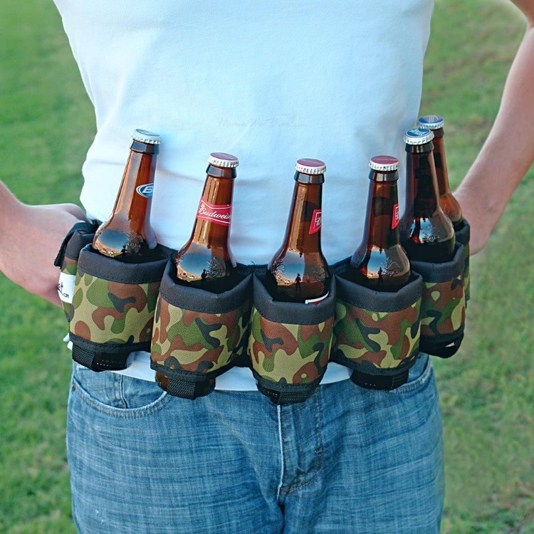 idée de cadeau original DIY amateur de bière ceinture personnalisée pour bouteilles