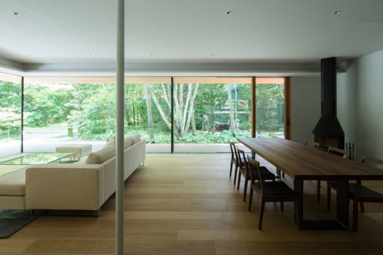 toit plat bois béton intérieur contemporaine style minimaliste maison architecte Japon