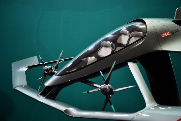 avion du futur Aston Martin Vision Concept 2018 projet novateur prototype prometteur