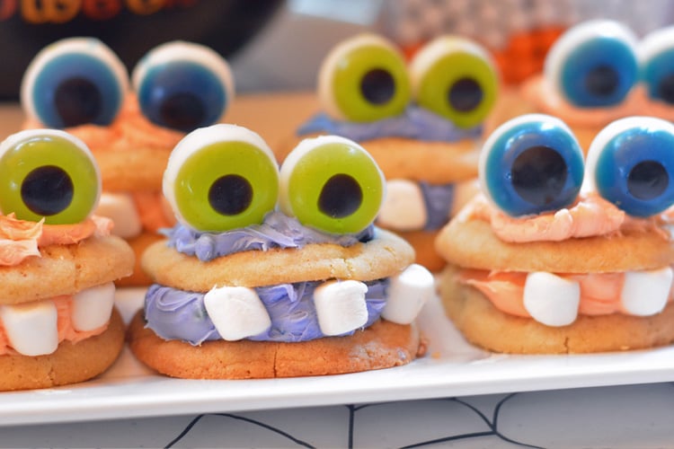 biscuits halloween droles monstres gros yeux