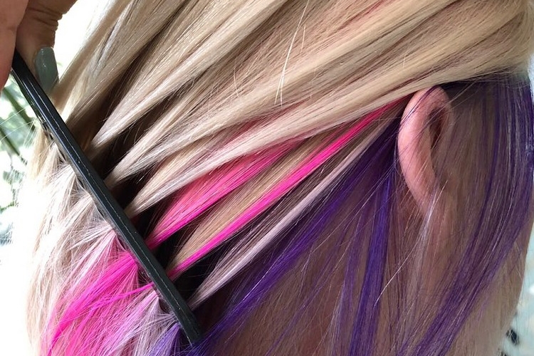 Cheveux arc-en-ciel caché - comment adopter la tendance «Hidden Rainbow»