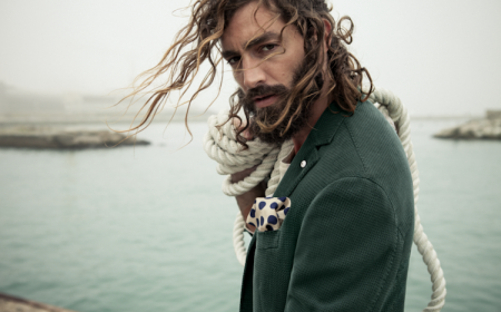 coiffure homme cheveux longs boucles