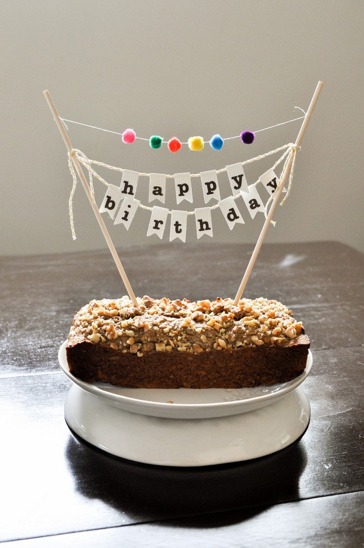 décoration gâteau DIY idées adorables pour petits grands mini guirlande centre gâteau