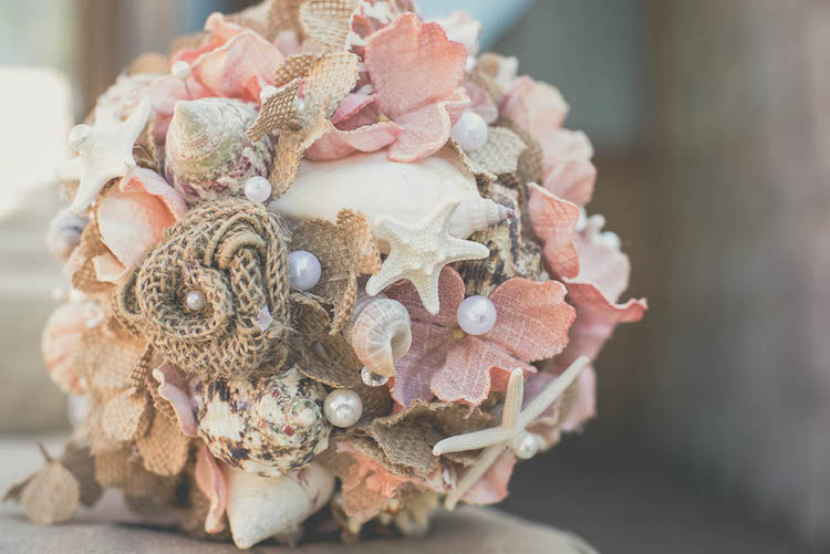 bouquet de mariee original coquillages perles filet