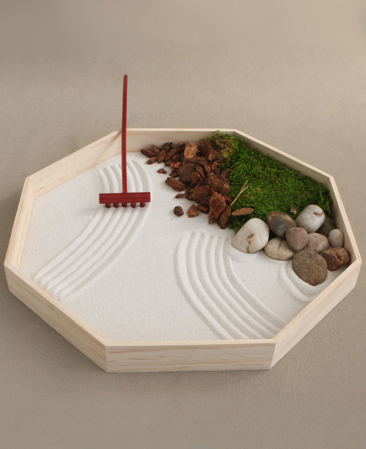 jardin zen miniature contenant octogonal bois