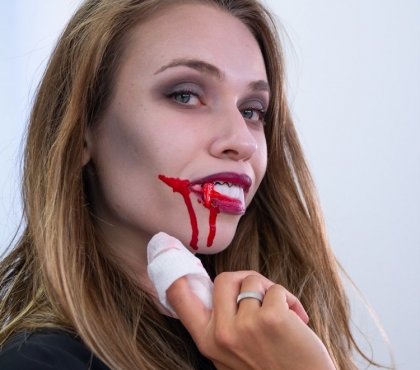 maquillage de vampire femme Halloween