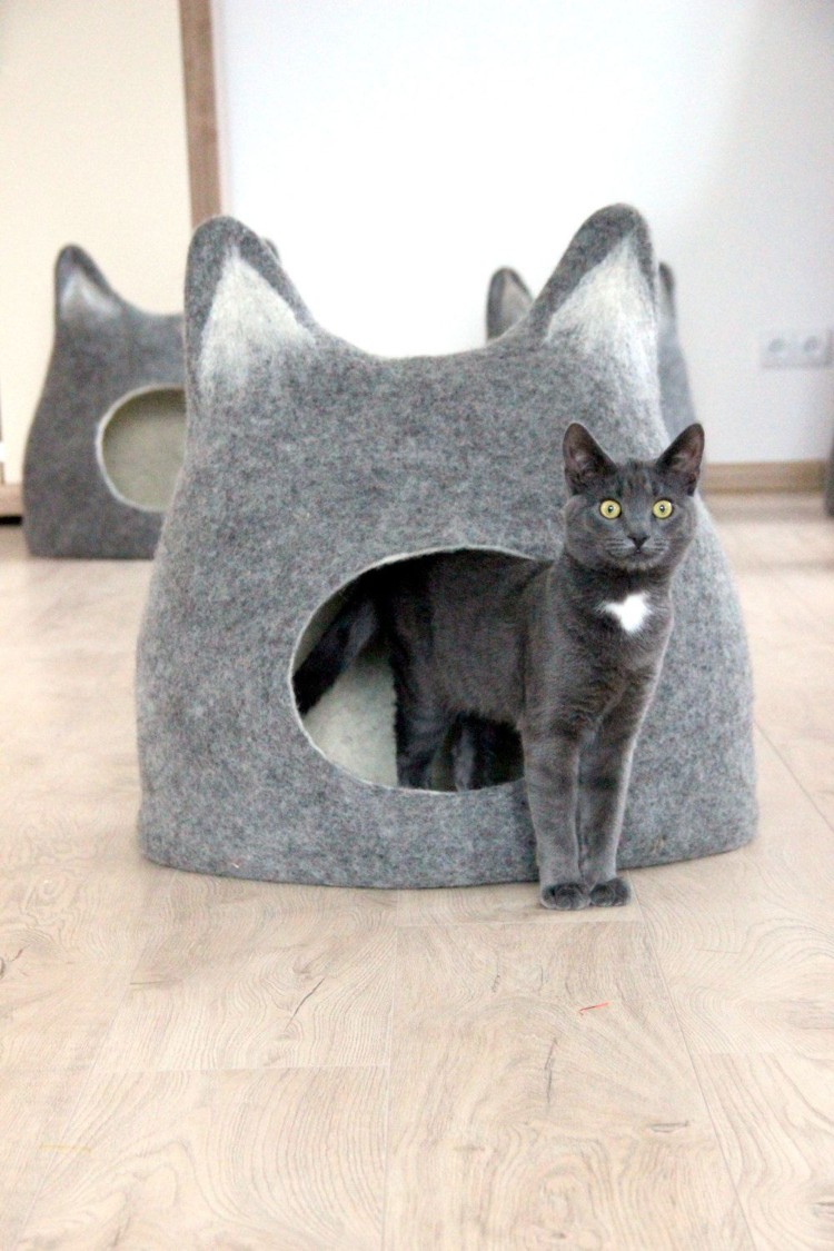 comment fabriquer un lit pour chat feutrine projet DIY facile