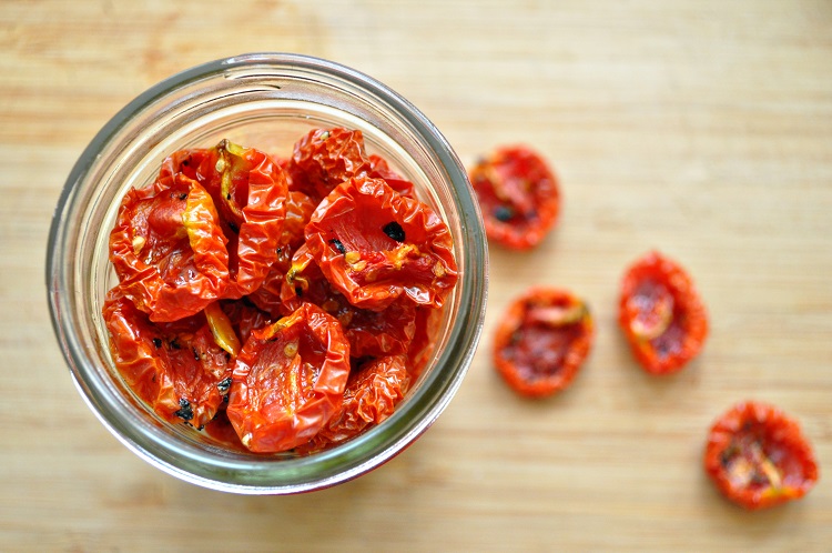 comment faire des tomates séchées au four et au soleil