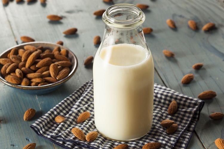lait animal ou lait végétal comparaison lait d'amande