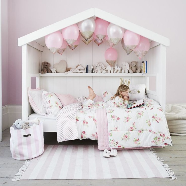 lit évolutif enfant façon cabanne douillette chambre petite fille design innovant sur mesure