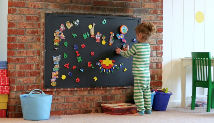 peinture magnétique chambre enfant lettres d'alphabet