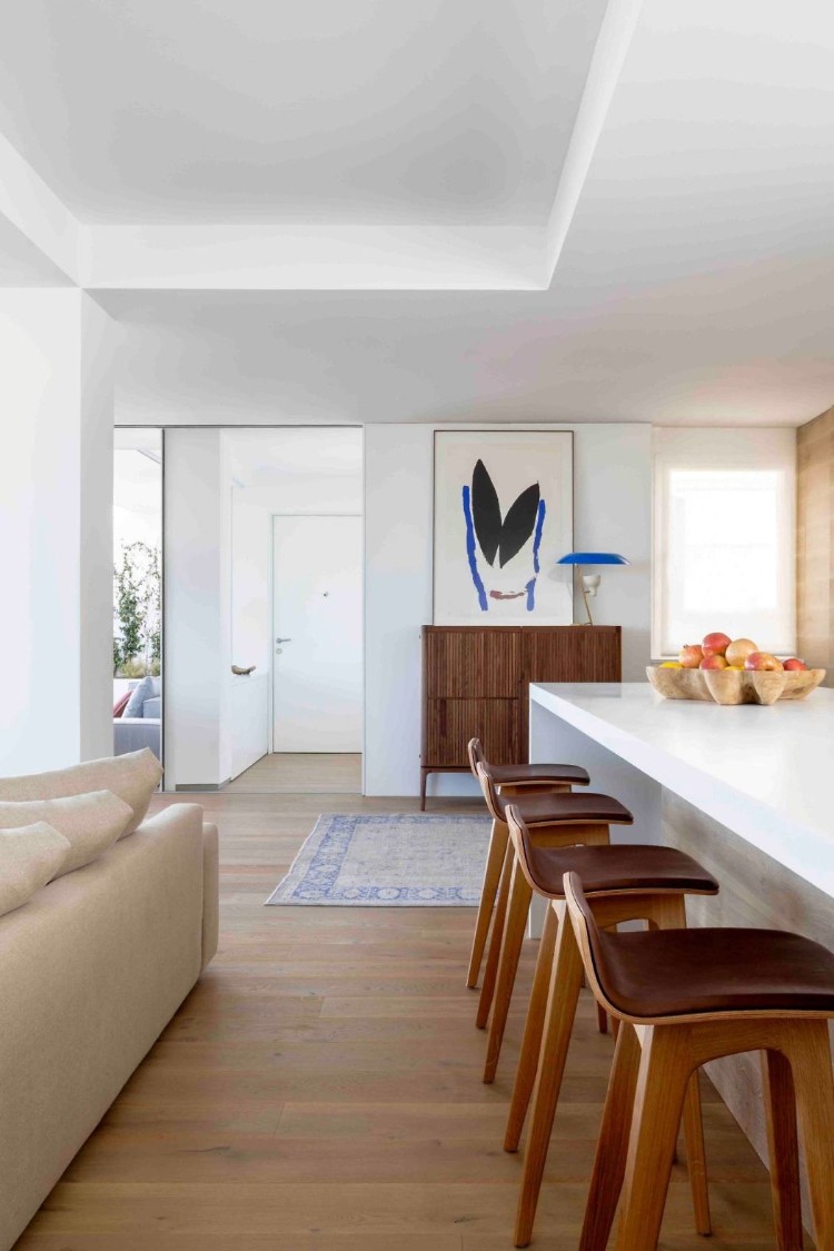 aménagement loggia appartement design exceptionnel déco intérieure raffinée matériaux naturels lumière naturelle