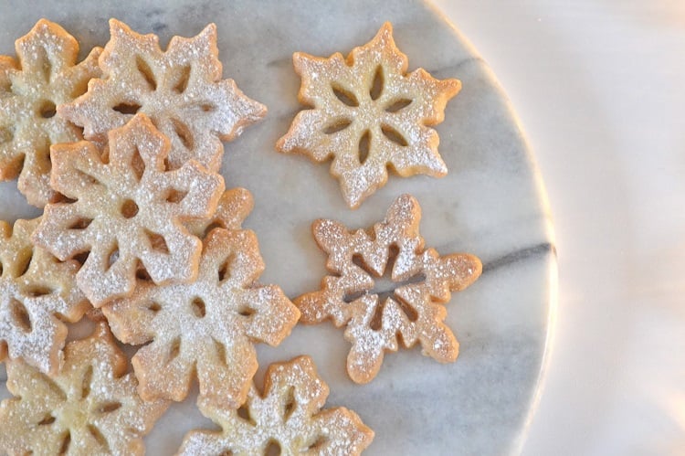 déco de Noël gourmande recette de biscuits flocons de neige
