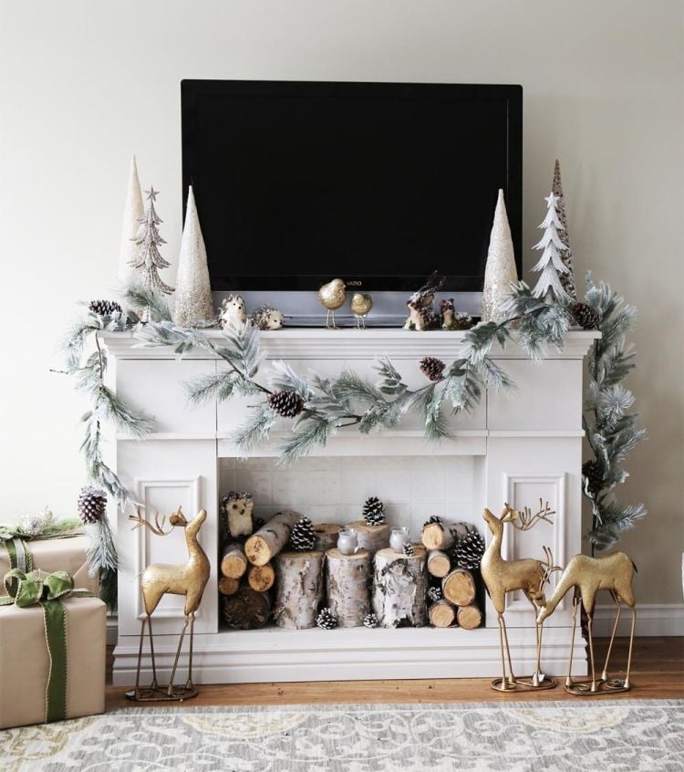 décoration de Noël pour chambre idées déco nordique tendance pour manteau cheminée coin dodo cosy