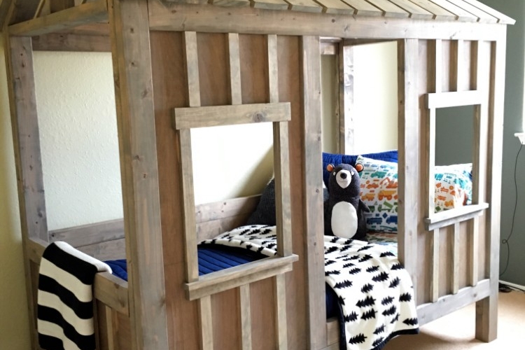 Lit cabane à faire soi-même pour enfant - un projet facile et économique
