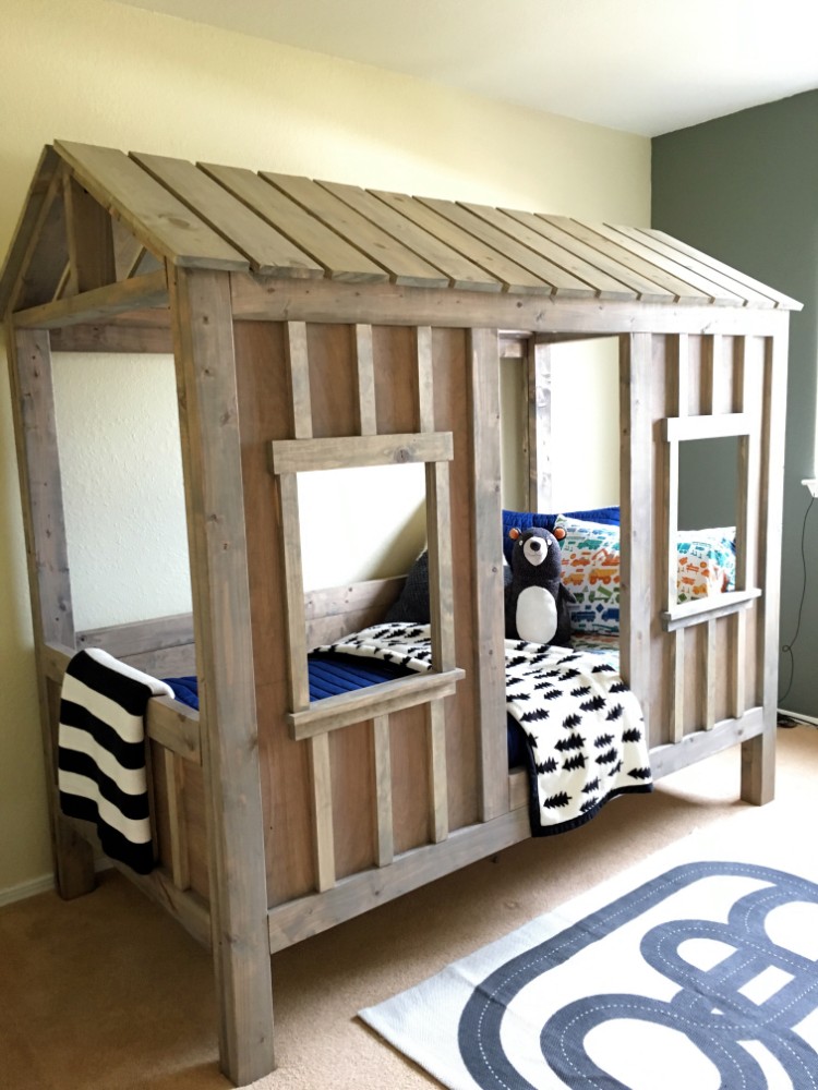 lit cabane à faire soi-même bois naturel design épuré chambre enfant contemporain