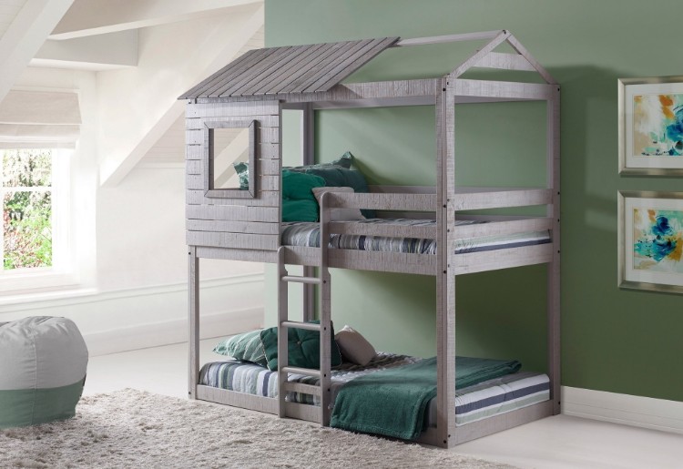 lit cabane à faire soi-même superposé deu étages idée gain place aménagent chambre enfants