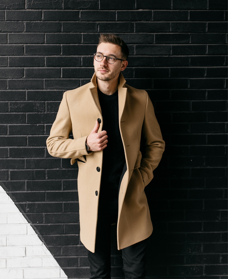choisir son manteau d'hiver homme selon silhoette zoom pardessus beige tendance hiver 2018 2019