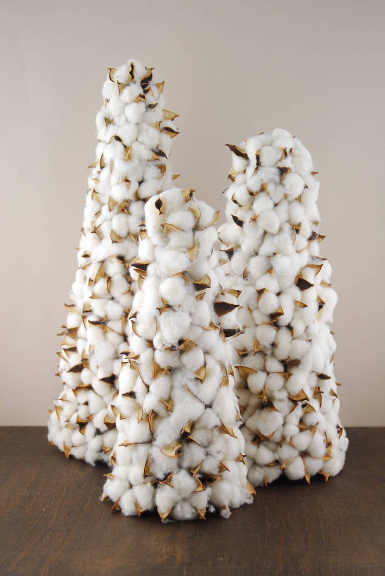 décoration de Noël naturelle en fleurs de coton petit sapin de Noel original fleurs de coton