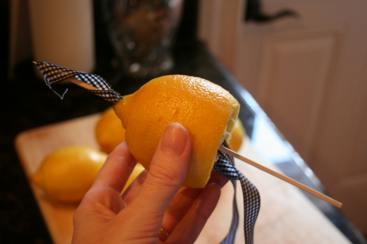 décoration Noël avec des oranges agrumes citron idée DIY