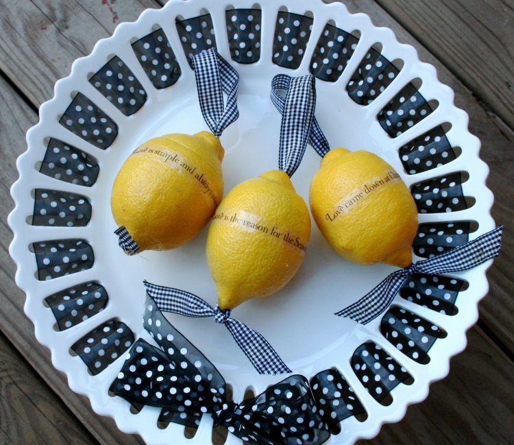 décoration Noël avec des oranges et autres agrumes citrons