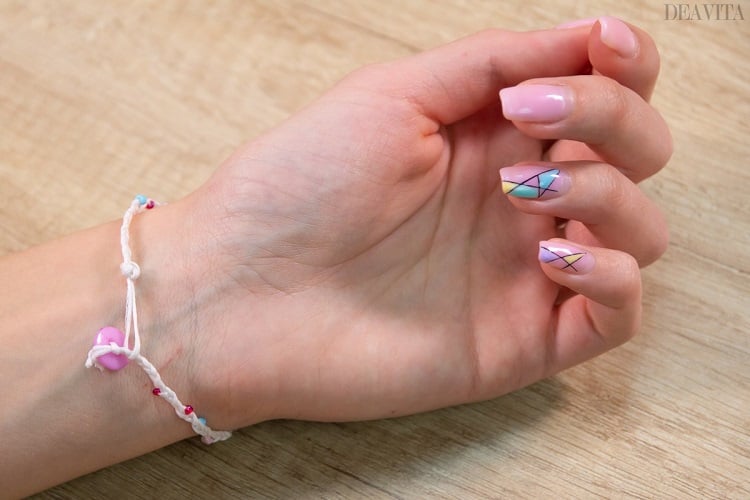 modèles de bracelet à faire soi-même idées accessoire DIY pour été perles déco tuto complet