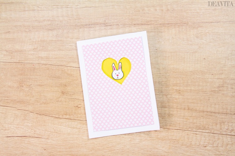 cartes de Pâques petit cœur avec lapin