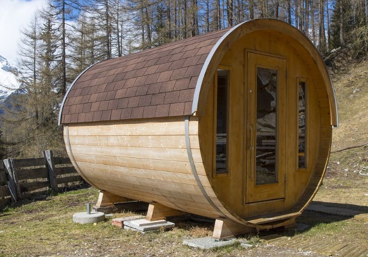 construire un sauna extérieur soi-même choix type bois design intérieur façade extérieure aménagement jardin