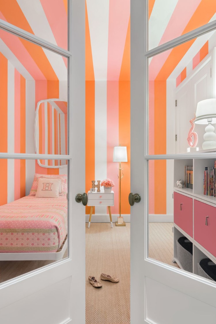 couleur déco intérieur 2019 living coral pantone couleur phare année idées décoration intérieure chambre enfant