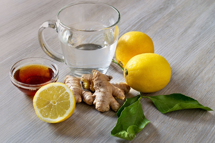 eau au gingembre préparation miel citron