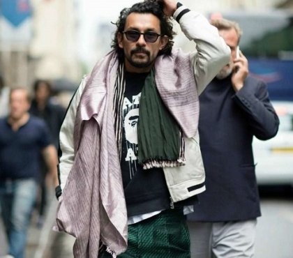 foulard masculin comment porter avec style selon occasion idées looks images