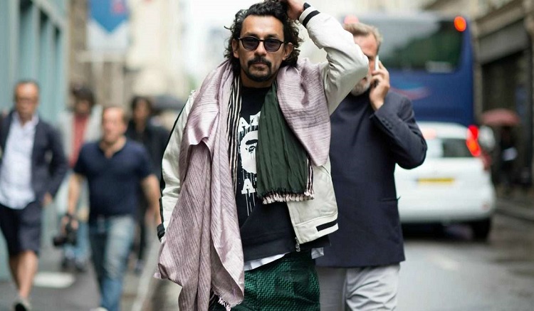 foulard masculin comment porter avec style selon occasion idées looks images