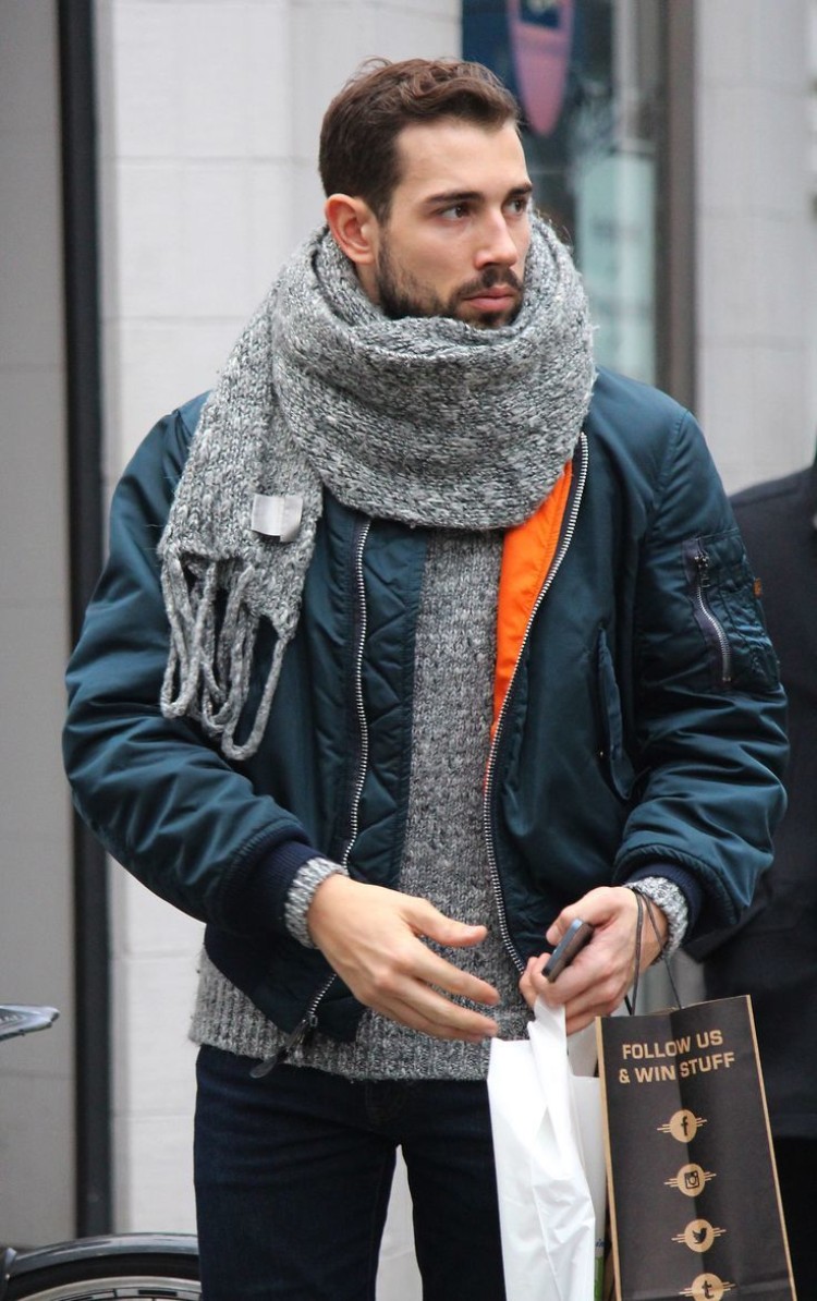 foulard masculin veste bomber tendances mode homme 2019