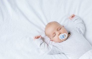 piqûre de moustique bébé trucs astuces traitement naturel soir