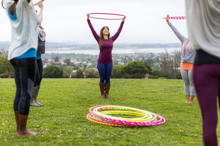 raisons pourquoi opter pour entraînement avec ceceau hooping hula hoop sport tendance par excellence