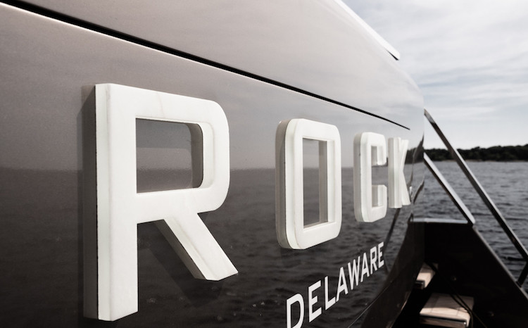 Vripack Rock Explorer Yacht attention details
