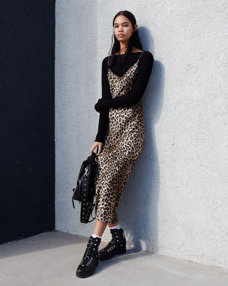 comment porter l'imprimé léopard slip dress motifs animaliers