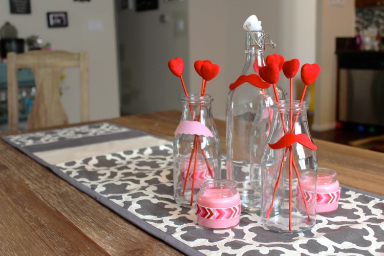 déco de table Saint Valentin simple imiter trucs astuces ambiance romantique maison