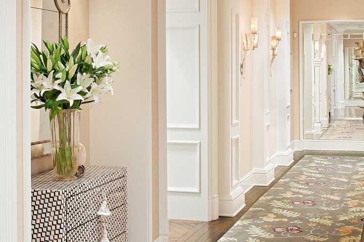 Choisir le tapis adéquat pour décorer un long couloir stylé