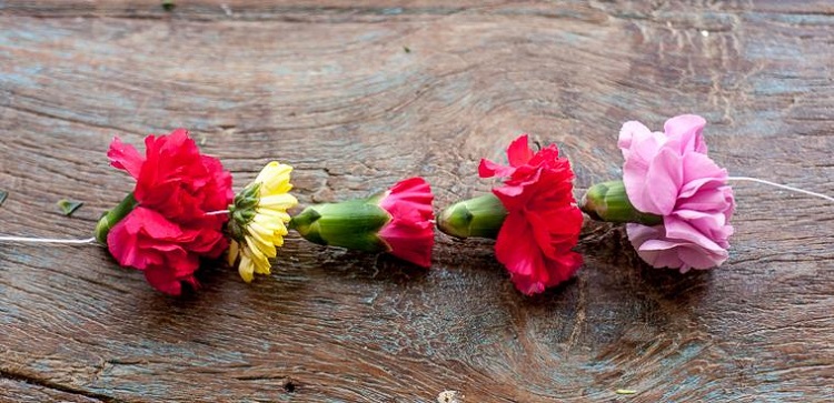 guirlandes de fleurs fraîches instructions idée DIY