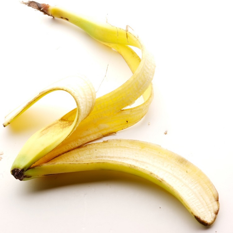 remèdes contre les piqûres de moustiques naturels peau banane top trucs astuces santé
