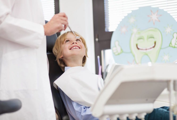 santé bucco-dentaire enfants visite annuelle dentiste
