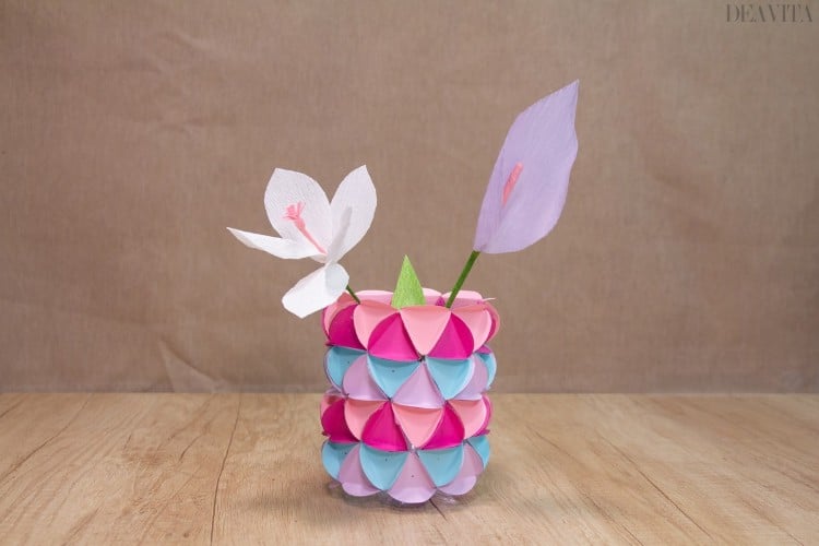 vase à faire soi-même idée colorée papier