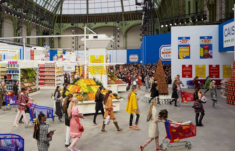 défilés Chanel Karl Lagerfeld Chanel prêt à porter automne hiver 2014 2015 supermarché
