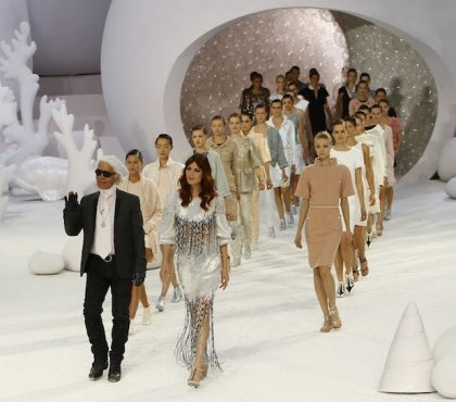 défilés Chanel prêt à porter printemps été 2012 fond sous marin Karl Lagerfeld