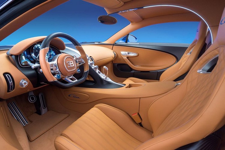 les dix voitures les plus chères du monde Bugatti Chiron intérieur exclusif luxe